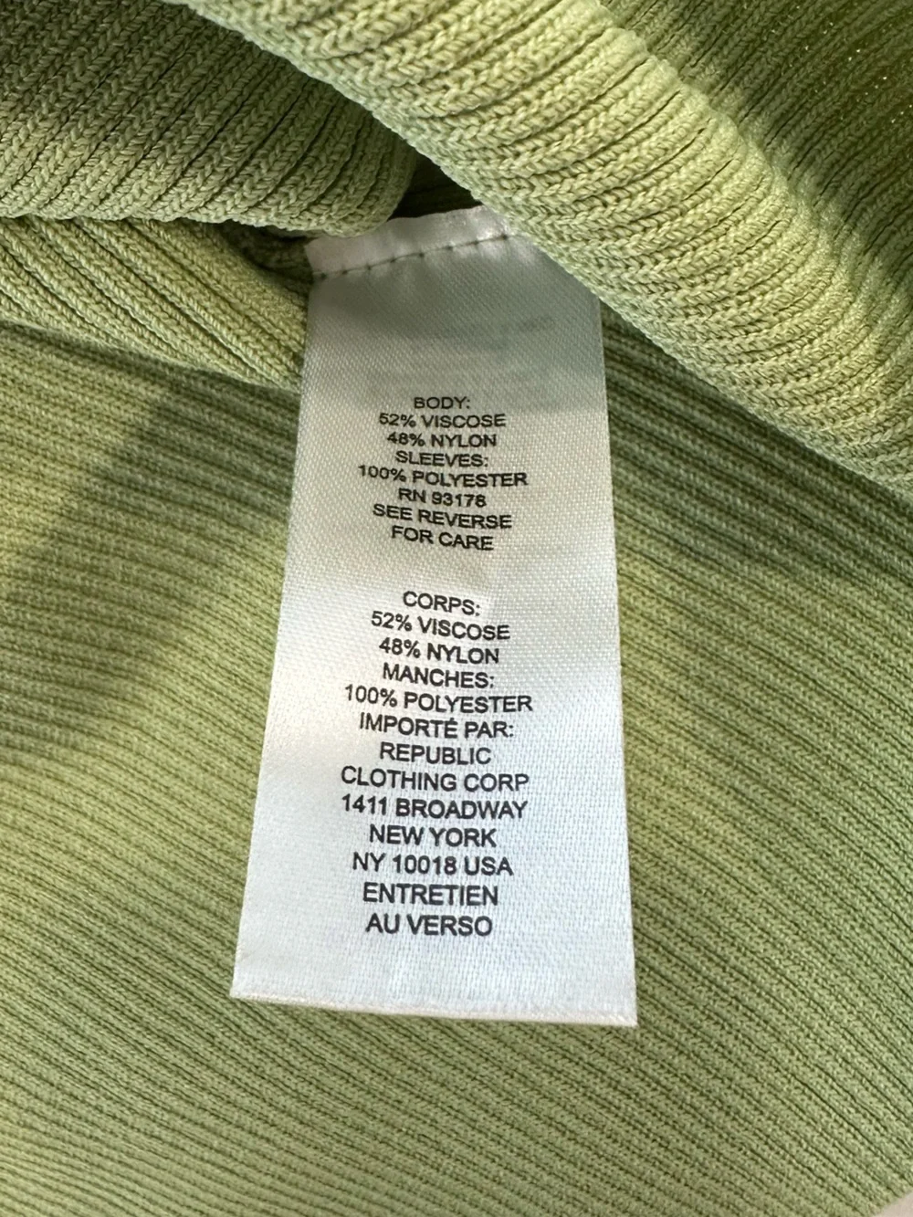 T Tahari sleeveless ribbed